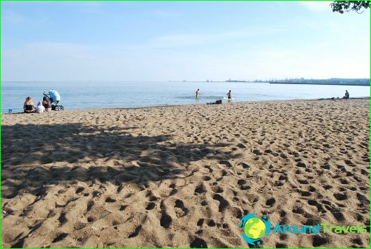 The beaches of Mariupol