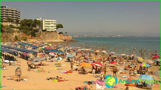 Independent travel to Salou