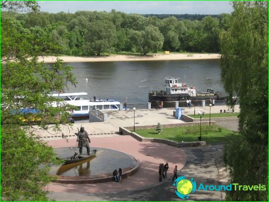 Excursions in Gomel