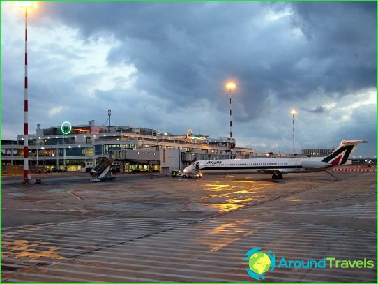 Airport in Bari