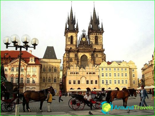 Touren nach Prag