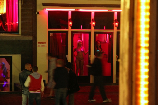 شارع الضوء الأحمر في هولندا