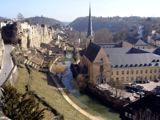 Luxemburgin ominaisuudet