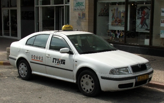 Такси в Израел