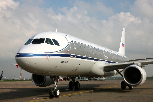 Колко да лети от Ижевск до Москва?