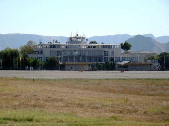 مطارات قيرغيزستان