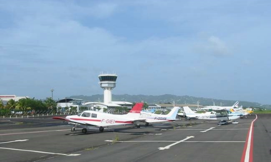 Flygplatser i Martinique