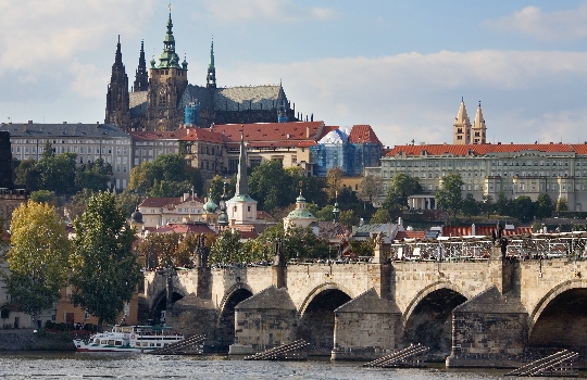 Praga este capitala Republicii Cehe