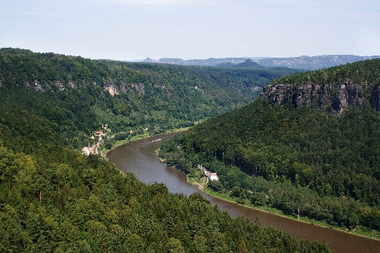 الأنهار التشيكية