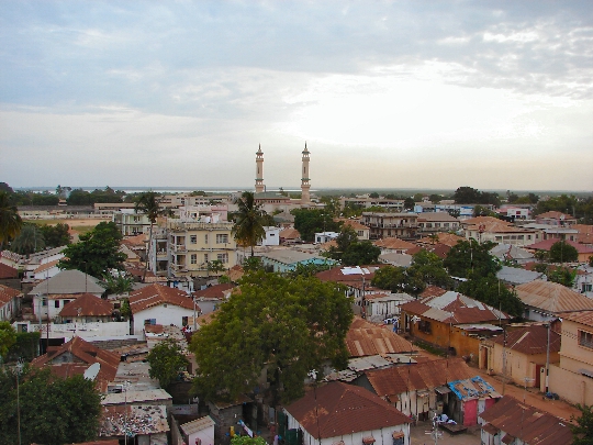 バンジュル-ガンビアの首都