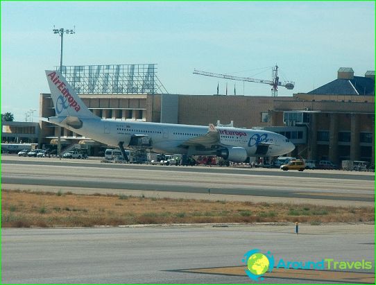 Aeroportul din Sevilla