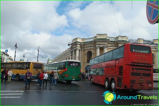 Bus tours in St. Petersburg