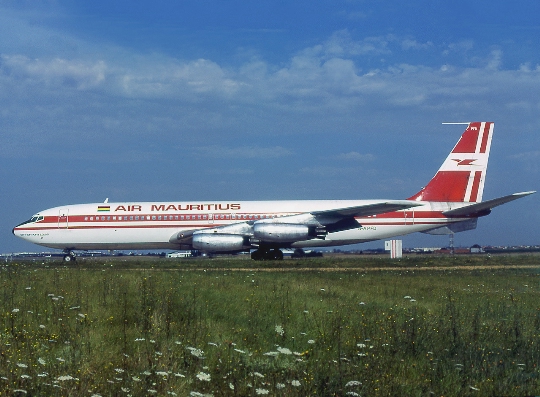 Колко да лети от Мавриций до Москва?