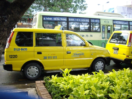 Такси във Виетнам