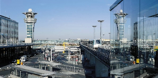 Aeroporto di Orly a Parigi