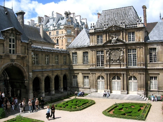 Carnival Museum i Paris