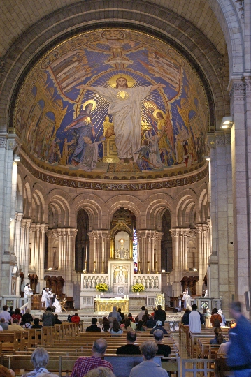 Sacre Coeur في باريس