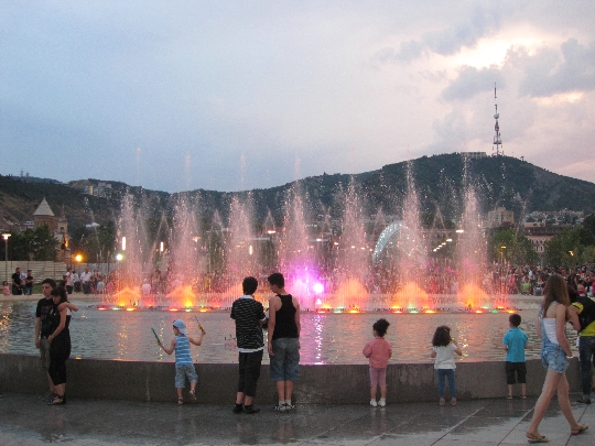 Wohin mit Kindern in Tiflis?