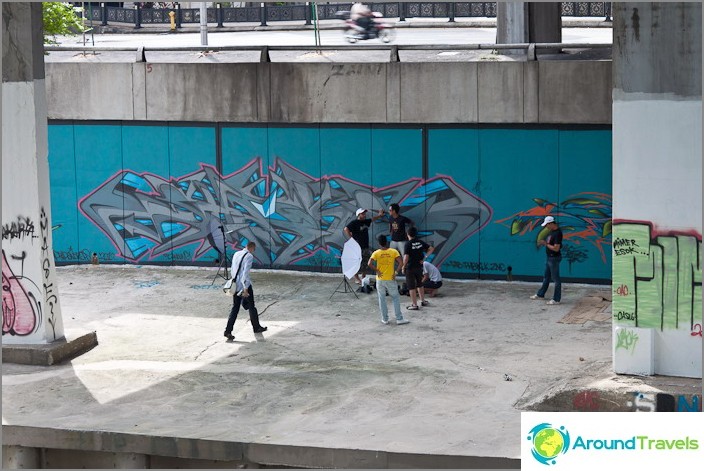 Le riprese di qualcosa sul fiume nel centro di Kuala Lumpur