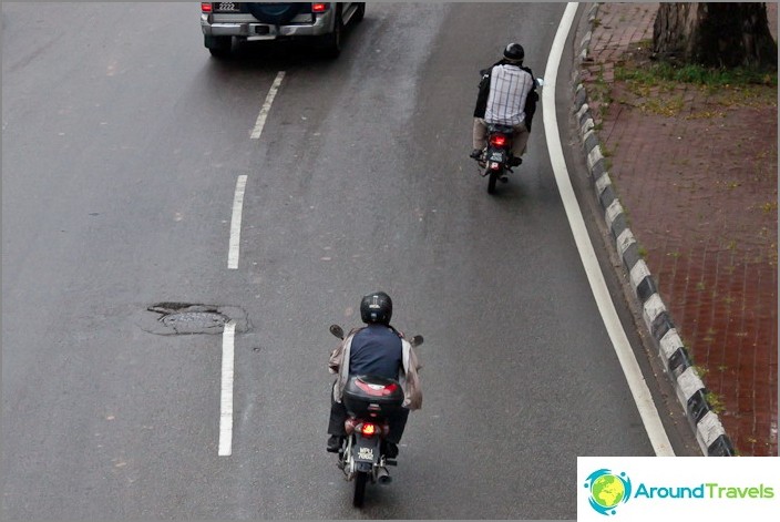 Jaquetas para usar apenas com as costas para a frente