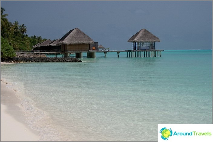 البحر. جزر المالديف.