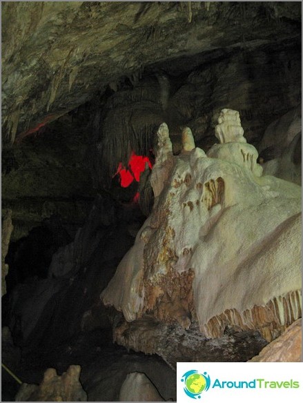 Абхазия Нов Атон. Нова Атонска пещера.