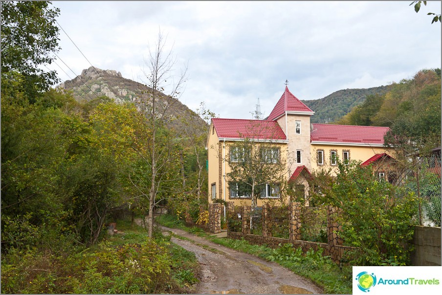 Hotel je dobrý obchod