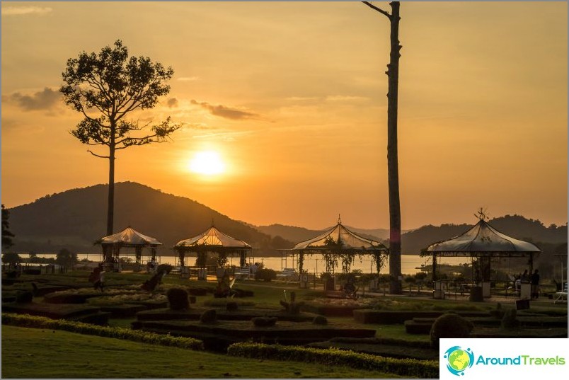 Gazebos by the lake