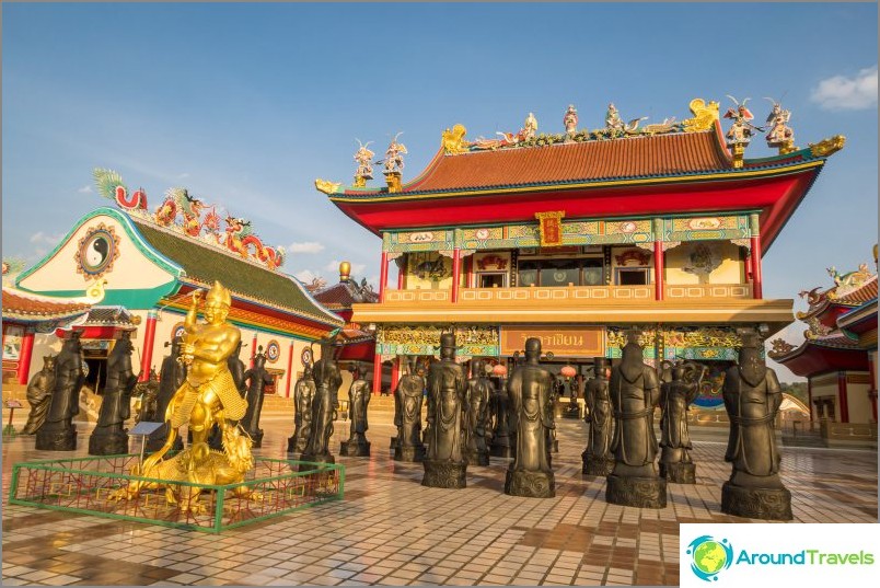 Templo chino en Pattaya - Recomiendo ver