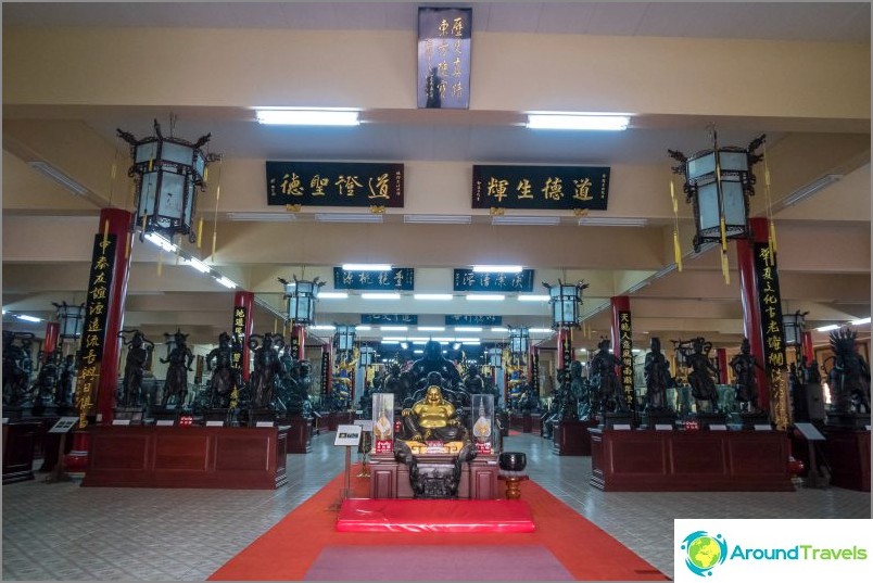 Čínsky chrám v Pattaya - Odporúčam vidieť