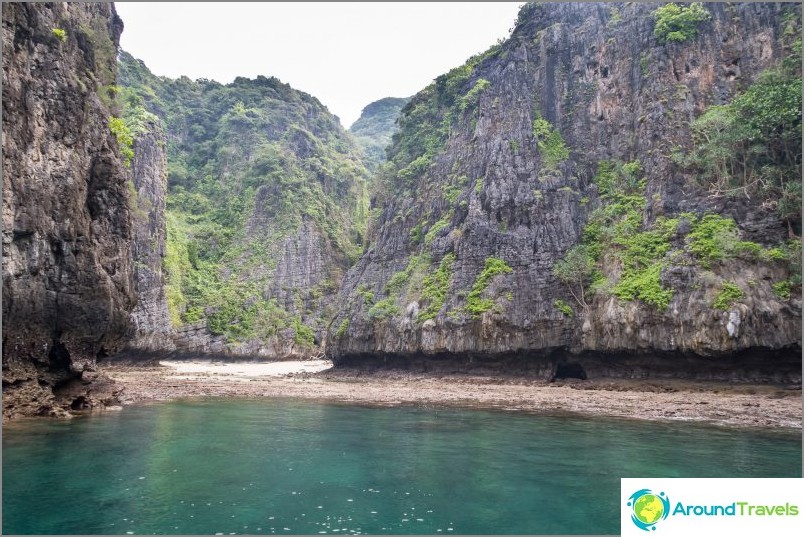 Tayland Phi Phi adalarına gezi - inceleme ve gitmek için en iyi yol nedir