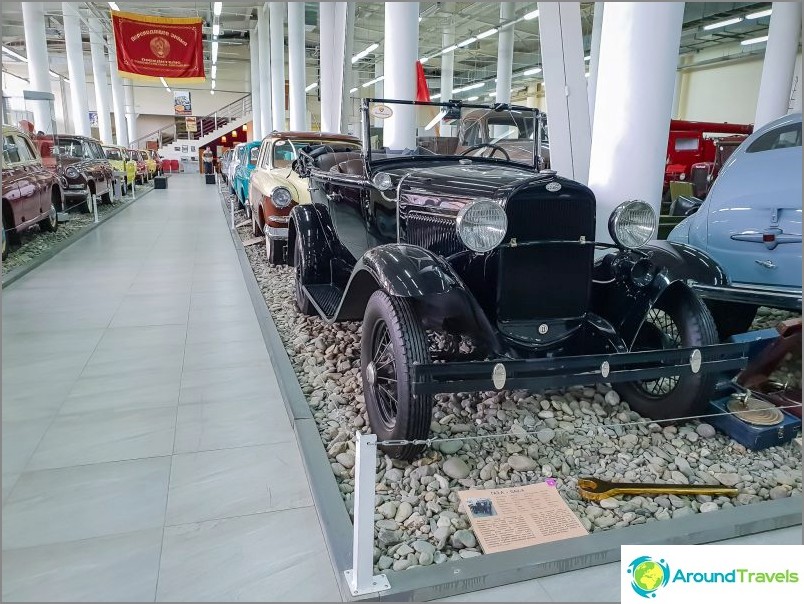 Automuseum in Sochi, GAZ-A, vervaardigd onder licentie van Ford.