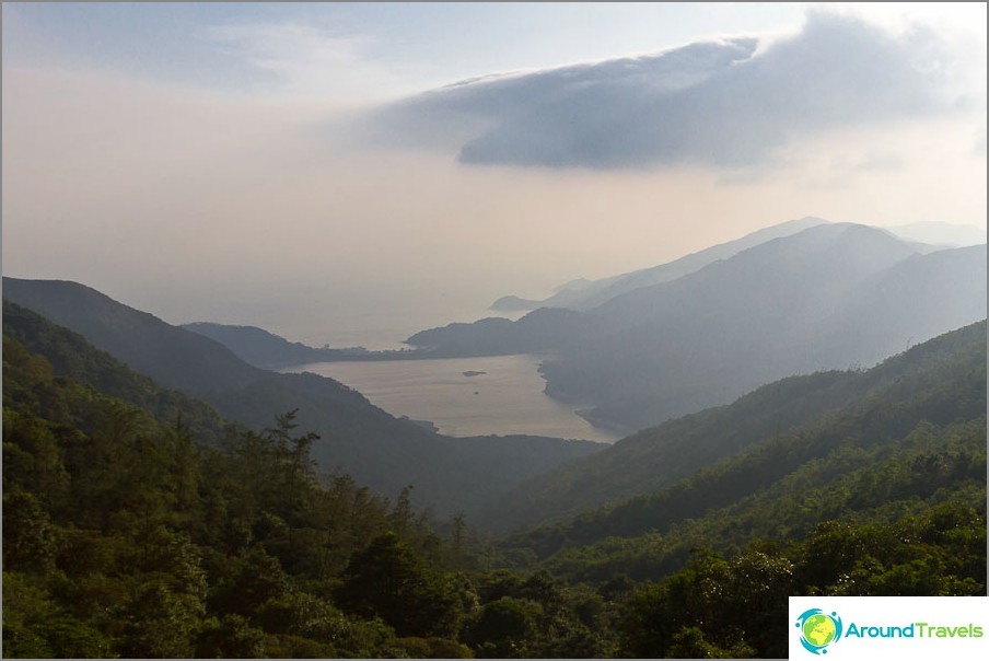 Prachtig uitzicht op het eiland Lantau