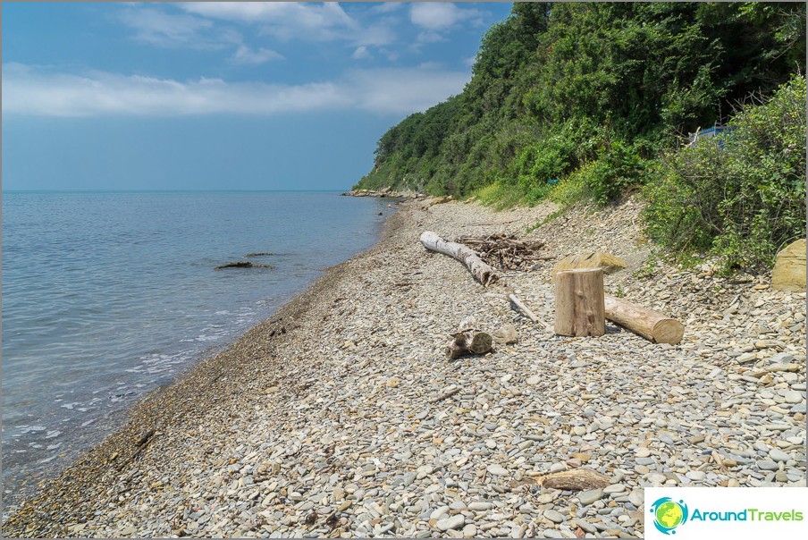 Wild beach in Lermontovo