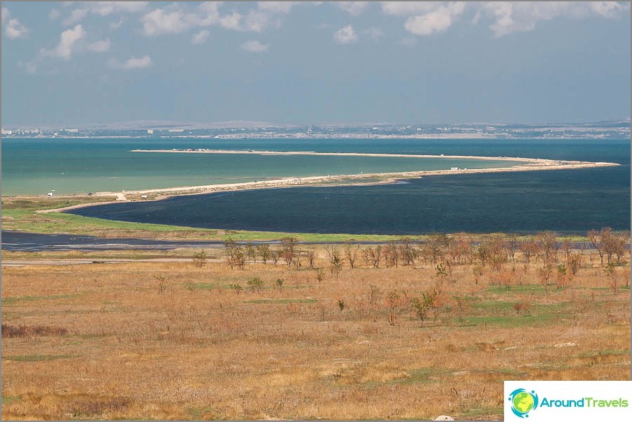 Una volta ci sarà un ponte verso la Crimea e non ci saranno più code