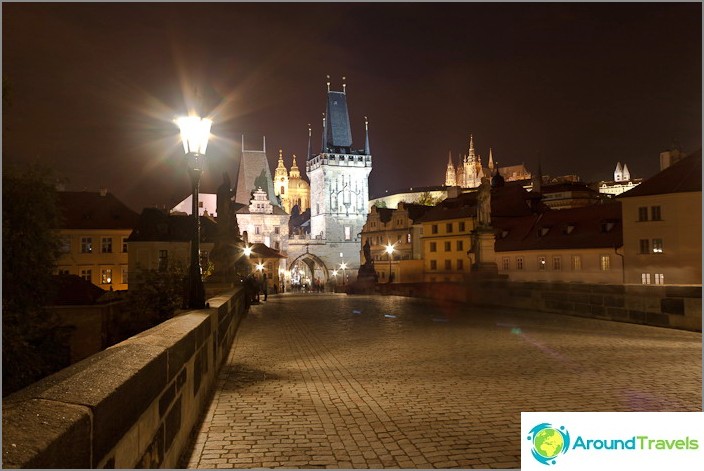 Gamla Prag på kvällen, Charles Bridge