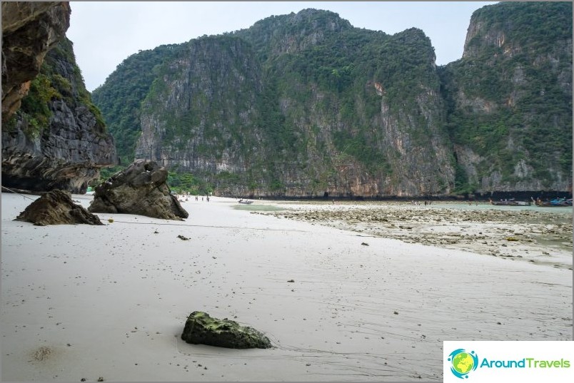 Maya Bay на Phi Phi - цялата истина за плажа от филм с Ди Каприо