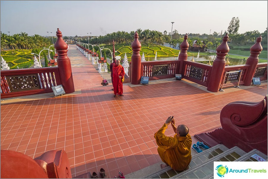 Monks are frequent visitors to similar places