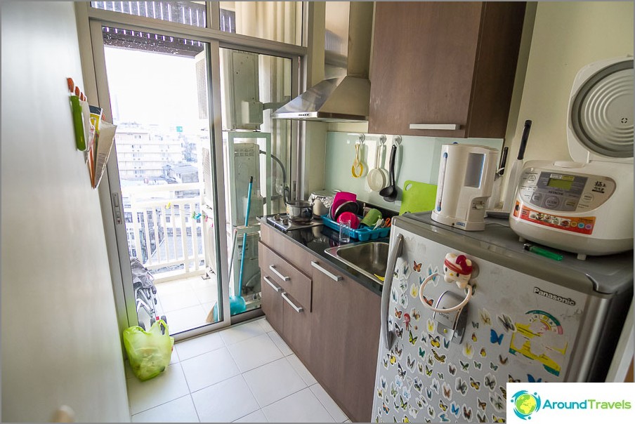 Small kitchen and under-balcony