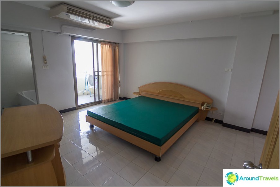 Spacious studio for 9000 baht