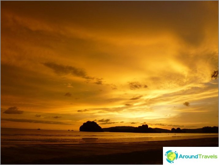 Solnedgang i Krabi (Ao Nang), foto uten prosessering