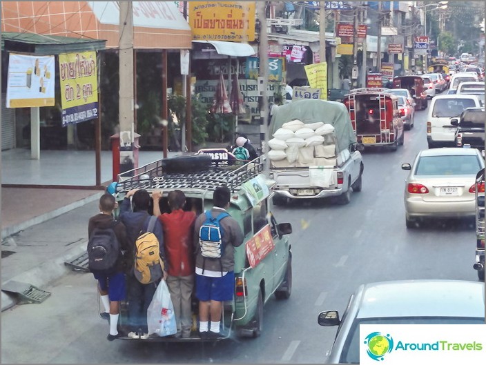 Microônibus na Tailândia