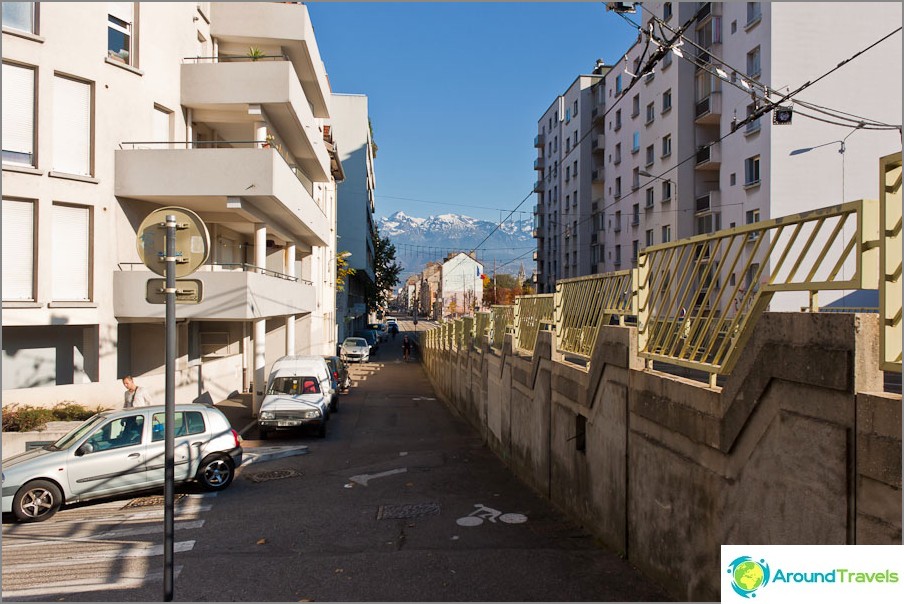 Grenoble bike paths