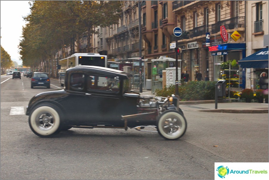 On the street of Grenoble you can find such a charm