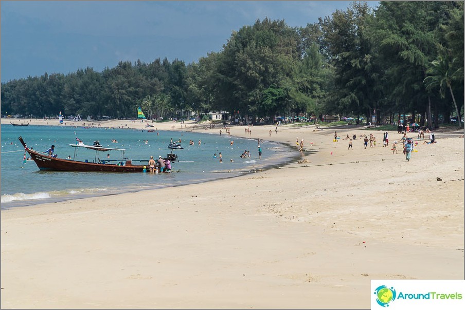 شاطئ بانج تاو