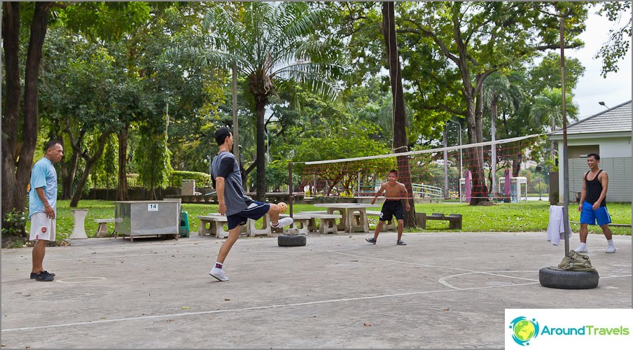 Game Takro - Volleyball Kicked