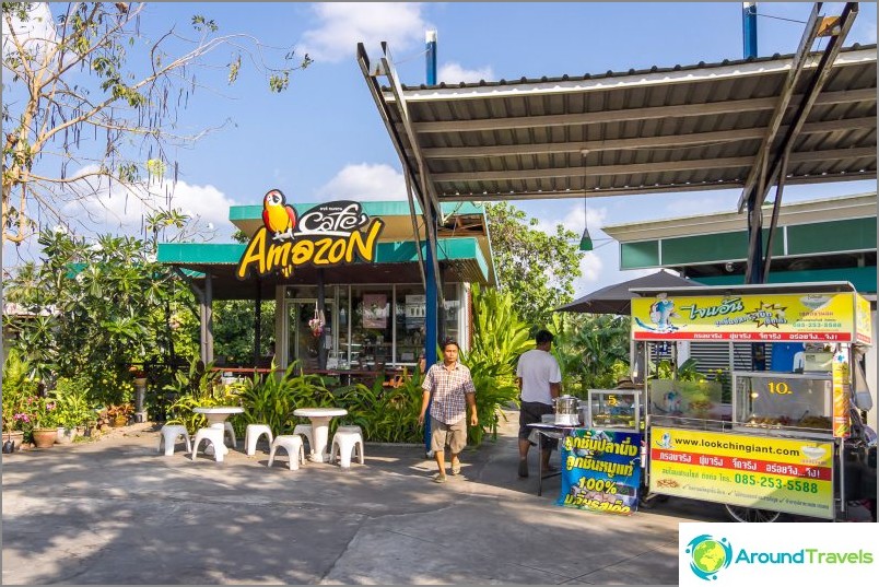 Chain gas stations have an Amazon coffee shop