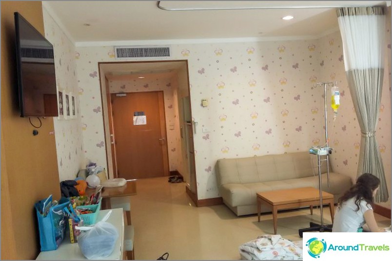 Ward at Samitivej Sukhumvit Hospital