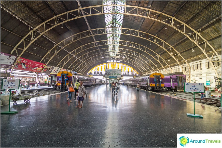 Tågstation i Bangkok