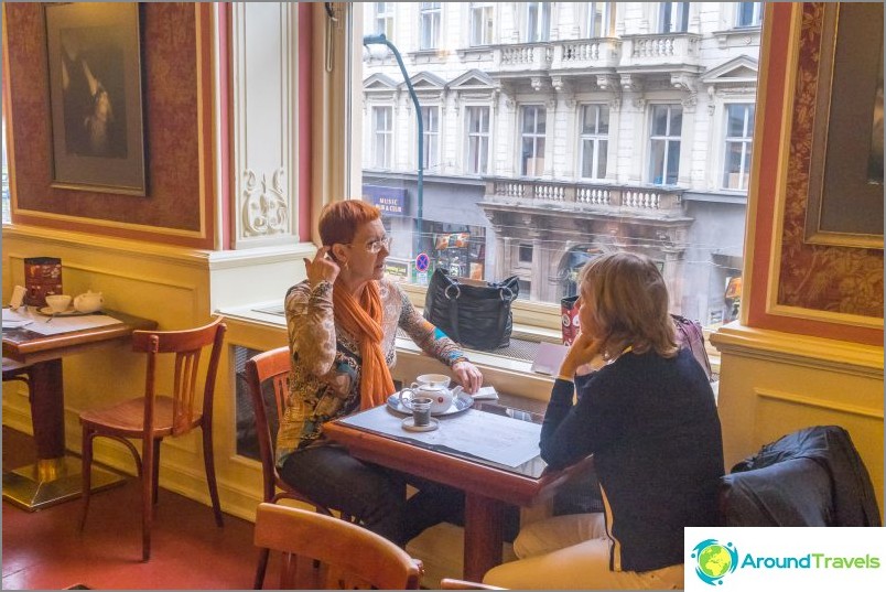Louvre Café - the place for a cultural breakfast in Prague
